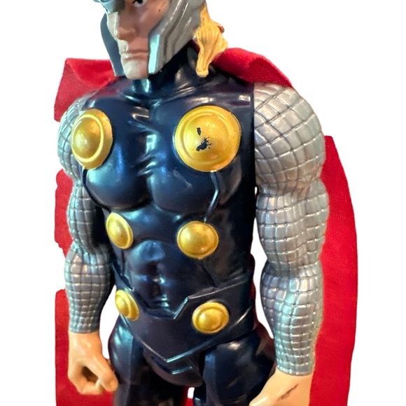 Marvel Avengers Titan Hero Series THOR 12” Action Figure With NO Hammer - Picture 3 of 4